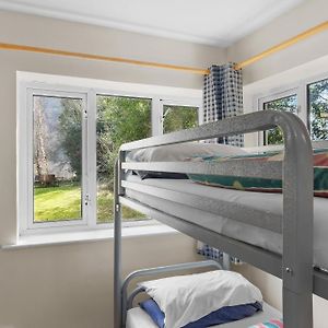 Bed 8-Bed Male Dormitory Room